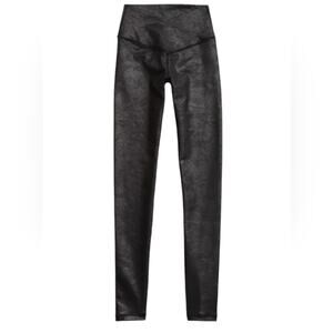 Aerie Offline Hugger Crossover waist crackle Leggings Medium